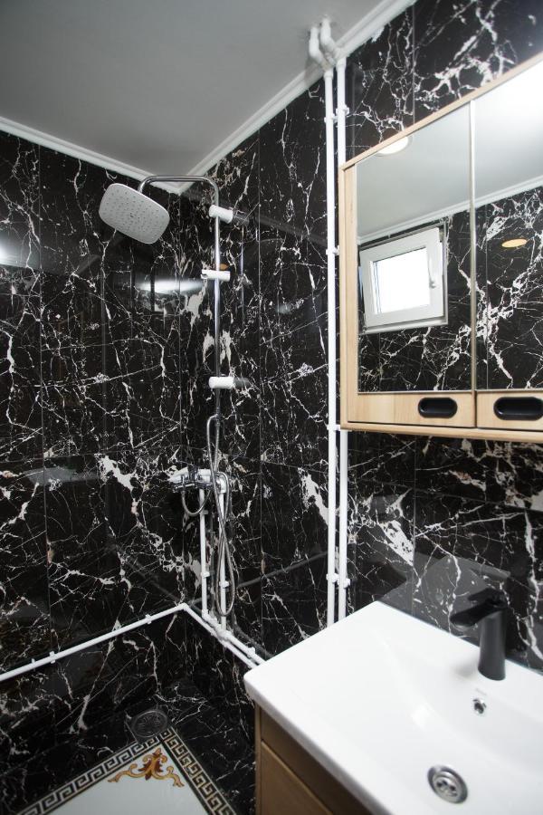 B H B Apartmani Yeni Pazar Dış mekan fotoğraf